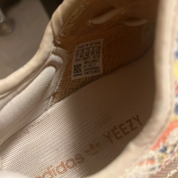 yeezy boost 350 mix oat- condition 8/10 - Picture 5 of 6
